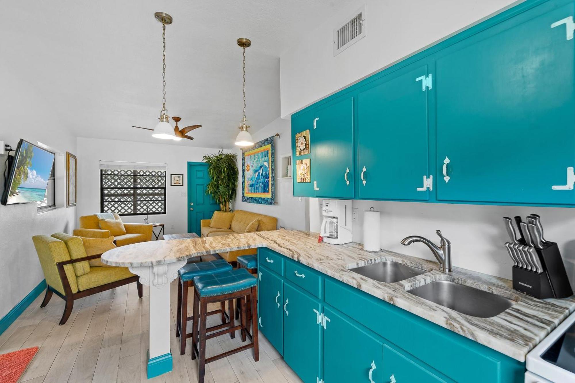 Uptown Cottage - Walk To The Beach And Restaurants Cocoa Beach Εξωτερικό φωτογραφία