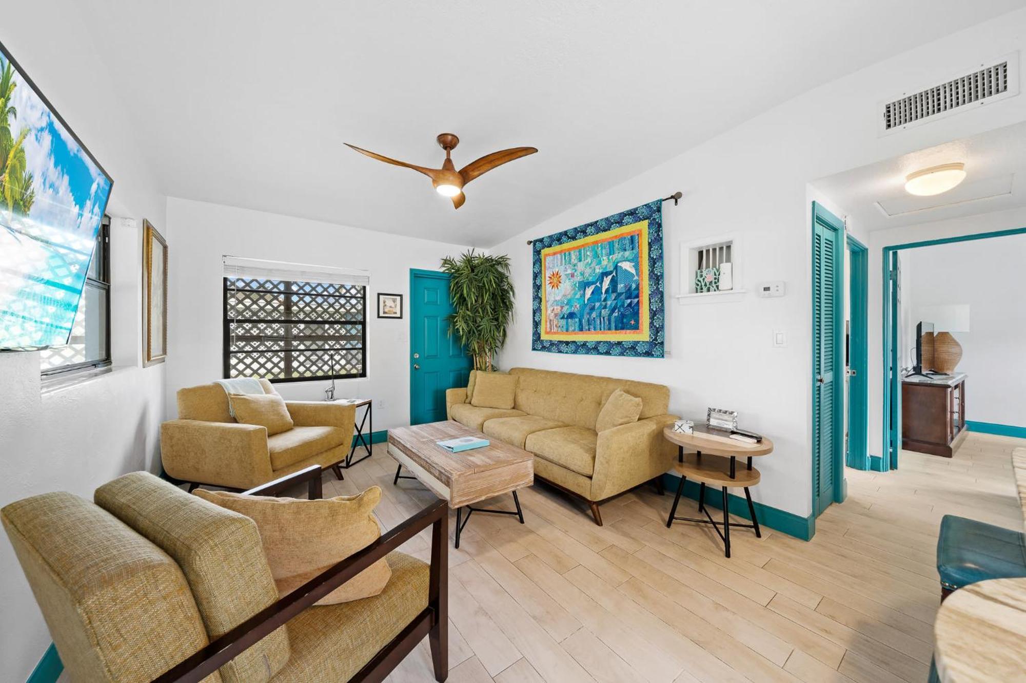 Uptown Cottage - Walk To The Beach And Restaurants Cocoa Beach Εξωτερικό φωτογραφία